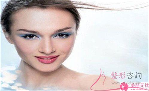 <a href=http://www.sbs17.com/listinfo-755-0.html target=_blank class=infotextkey>鼻小柱延長</a>解決鼻孔朝上作用自然嗎？前后圖做對比