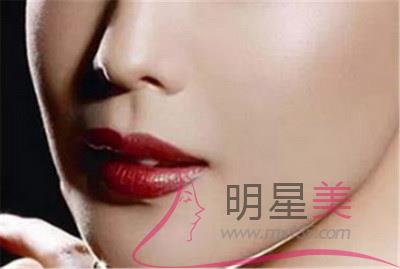 做<a href=http://www.sbs17.com/listinfo-629-0.html target=_blank class=infotextkey>下頜角</a>手術(shù)全過程