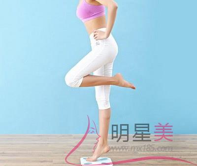 怎么減肚子兩邊的贅肉