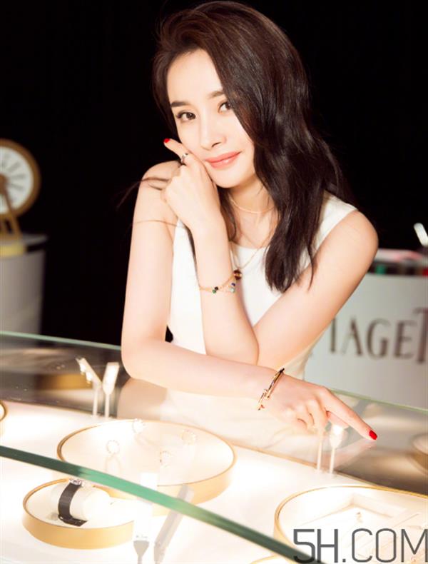 <a href=http://www.sbs17.com/listinfo-722-0.html target=_blank class=infotextkey>臥蠶</a>可以用脂肪填充嗎？<a href=http://www.sbs17.com/listinfo-722-0.html target=_blank class=infotextkey>臥蠶</a>可以打<a href=http://www.sbs17.com/listinfo-731-0.html target=_blank class=infotextkey>玻尿酸</a>么？