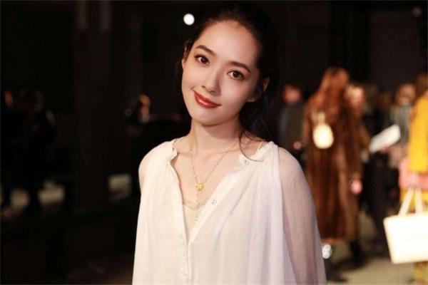 深藍(lán)<a href=http://www.sbs17.com/listinfo-613-0.html target=_blank class=infotextkey>射頻</a>可以<a href=http://www.sbs17.com/listinfo-631-0.html target=_blank class=infotextkey>瘦臉</a>嗎 深藍(lán)<a href=http://www.sbs17.com/listinfo-613-0.html target=_blank class=infotextkey>射頻</a><a href=http://www.sbs17.com/listinfo-631-0.html target=_blank class=infotextkey>瘦臉</a>效果好嗎