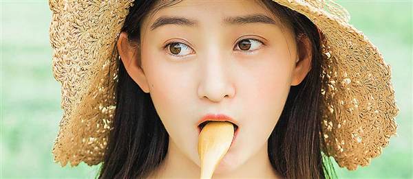 菜花耳整形手術的過程是怎么進行的呢？