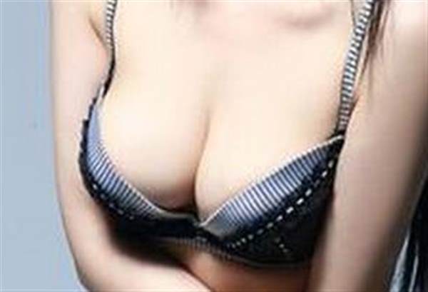 北京假體<a href=http://www.sbs17.com/listinfo-618-0.html target=_blank class=infotextkey>隆胸</a>會不會有副作用