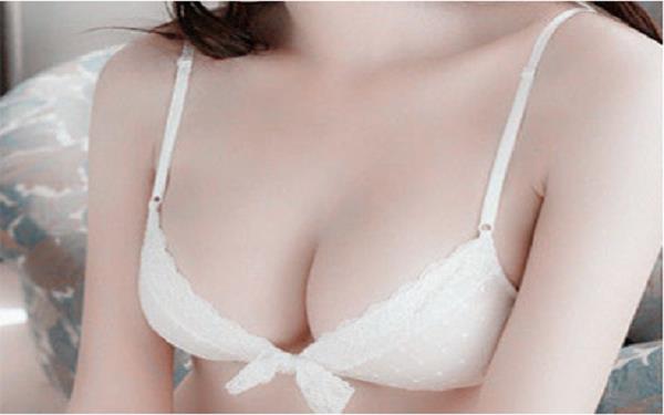 揭秘做假體<a href=http://www.sbs17.com/listinfo-618-0.html target=_blank class=infotextkey>隆胸</a>的優(yōu)勢(shì)