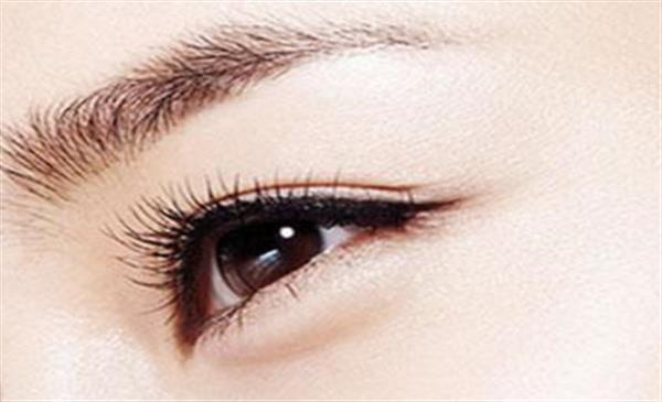 女生做<a href=http://www.sbs17.com/listinfo-724-0.html target=_blank class=infotextkey>雙眼皮</a>用哪種方法好呢