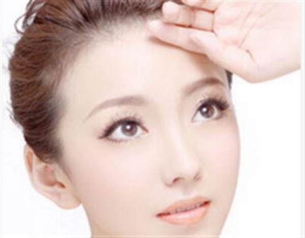 硅膠假體<a href=http://www.sbs17.com/listinfo-643-0.html target=_blank class=infotextkey>豐額頭</a>多少錢