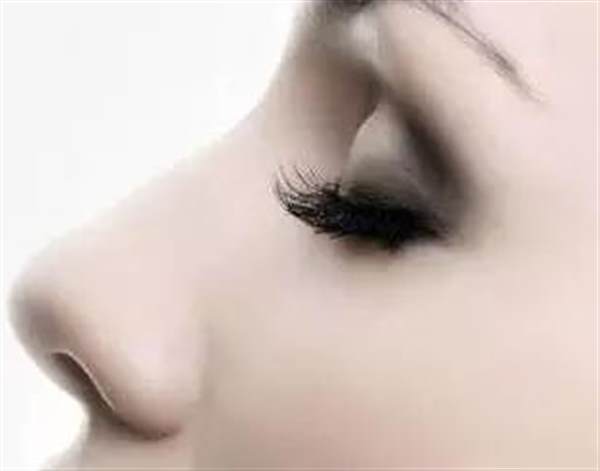 透明質(zhì)酸<a href=http://www.sbs17.com/listinfo-737-0.html target=_blank class=infotextkey>隆鼻</a>價(jià)格多少錢