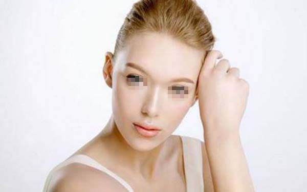打<a href=http://www.sbs17.com/listinfo-631-0.html target=_blank class=infotextkey>瘦臉</a><a href=http://www.sbs17.com/listinfo-614-0.html target=_blank class=infotextkey>除皺</a>了多久能喝酒