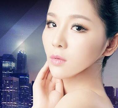 光子<a href=http://www.sbs17.com/listinfo-770-0.html target=_blank class=infotextkey>嫩膚</a>去斑術(shù)前注意事項(xiàng)