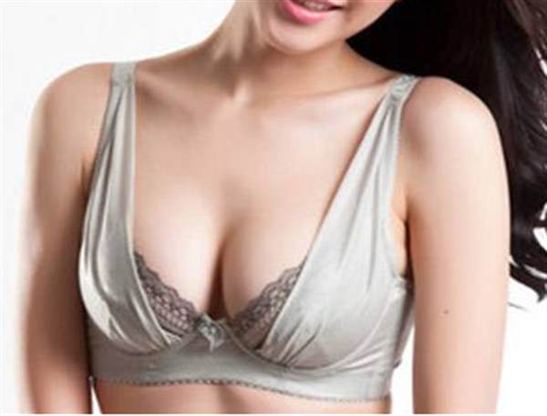 現(xiàn)今假體<a href=http://www.sbs17.com/listinfo-618-0.html target=_blank class=infotextkey>隆胸</a>種類你了解多少