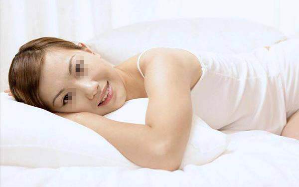 打完水光<a href=http://www.sbs17.com/listinfo-770-0.html target=_blank class=infotextkey>嫩膚</a>臉會腫幾天