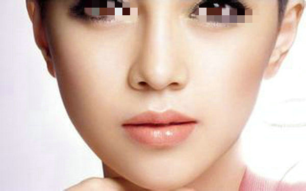 北京市<a href=http://www.sbs17.com/listinfo-737-0.html target=_blank class=infotextkey>隆鼻</a>修復(fù)的費(fèi)用
