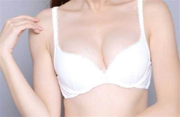 影響乳頭縮小術(shù)的價格因素有哪些
