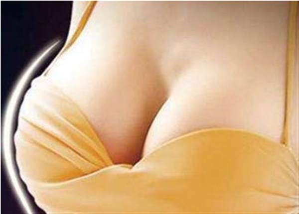 北京自體脂肪<a href=http://www.sbs17.com/listinfo-618-0.html target=_blank class=infotextkey>隆胸</a>價格
