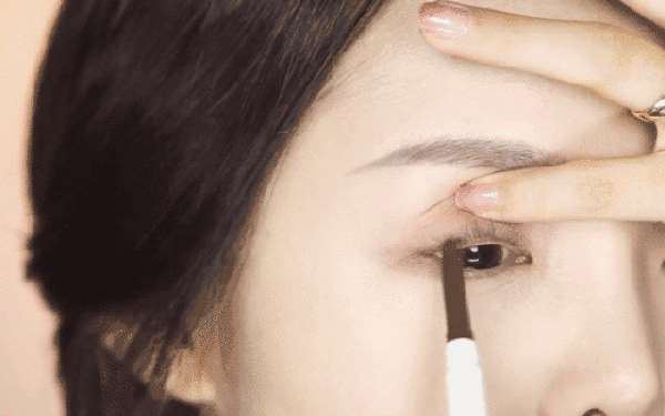 埋線多長時(shí)間可以化妝