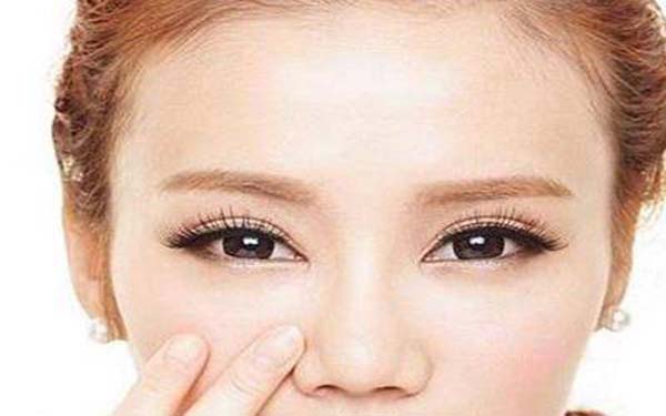 <a href=http://www.sbs17.com/listinfo-708-0.html target=_blank class=infotextkey>去眼袋</a>手術要多少錢