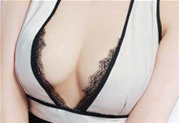 手術(shù)改善<a href=http://www.sbs17.com/listinfo-625-0.html target=_blank class=infotextkey>乳暈縮小</a>情況好嗎