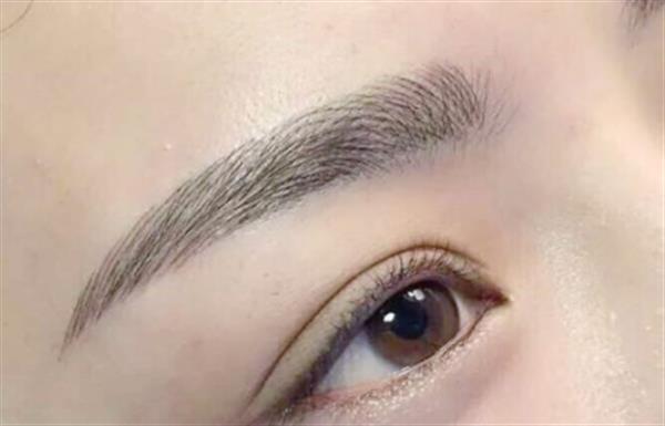 女人經(jīng)期紋眉有副作用嗎