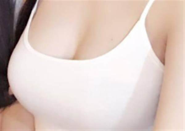 <a href=http://www.sbs17.com/listinfo-618-0.html target=_blank class=infotextkey>隆胸</a>手術(shù)價(jià)格要多少錢
