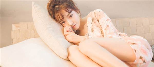 眉毛做根妝和霧狀哪種效果更自然持久？