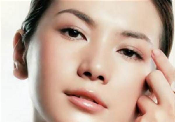 微創(chuàng)<a href=http://www.sbs17.com/listinfo-708-0.html target=_blank class=infotextkey>去眼袋</a>多少錢(qián)