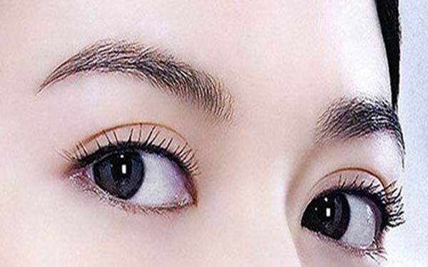 <a href=http://www.sbs17.com/listinfo-652-0.html target=_blank class=infotextkey>眉毛種植</a>術(shù)后眉部會(huì)留疤嗎？