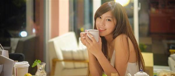 牙齒發(fā)黃有什么方法做<a href=http://www.sbs17.com/listinfo-828-0.html target=_blank class=infotextkey>牙齒美白</a>嗎？
